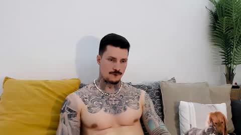 tyagodoll online show from November 30, 5:39 pm