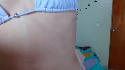 Snapshot of tyfanny19 chatting on February 10, 5:09 pm tyfanny19 online show from February 10, 5:09 pm