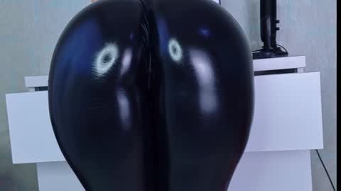 Snapshot of tykita chatting on March 20, 8:19 am tykita online show from March 20, 8:19 am