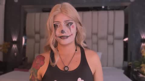  TYLA  online show from October 22, 3:40 am