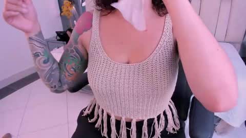  TYLA  online show from May 17, 3:37 am