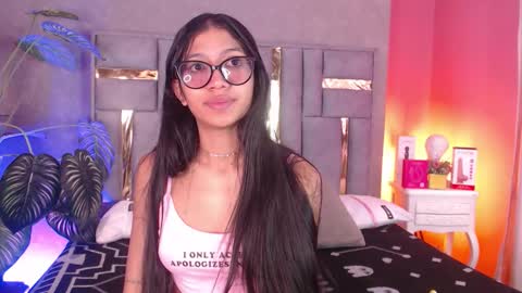 tyla_ks online show from October 30, 7:36 pm