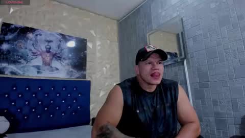 Tyleer Scot online show from May 5, 8:28 pm