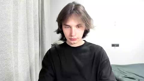 Snapshot of tyler__johnson chatting on January 24, 9:05 pm Tyler  johnson online show from January 24, 9:05 pm
