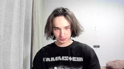 Snapshot of tyler__johnson chatting on March 3, 4:25 am Tyler  johnson online show from March 3, 4:25 am