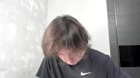 Snapshot of tyler__johnson chatting on October 15, 3:12 pm Tyler  johnson online show from October 15, 3:12 pm