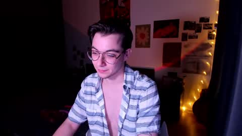 tyler berg online show from April 29, 10:16 pm