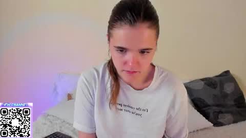 Snapshot of tyler_ema chatting on July 12, 8:44 pm Ema online show from July 12, 8:44 pm