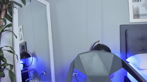 Snapshot of tyler_fox_ chatting on October 29, 9:05 pm Tyler Fox online show from October 29, 9:05 pm