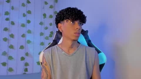 Snapshot of tyler_garcia_ chatting on February 17, 3:36 am Tyler Garcia online show from February 17, 3:36 am