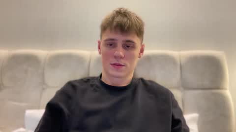 Snapshot of tyler_garrner chatting on September 19, 12:23 am tyler_garrner online show from September 19, 12:23 am