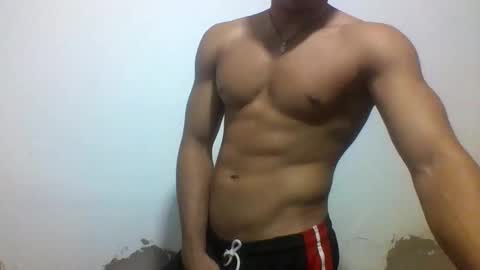 Snapshot of tyler_gold823 chatting on February 16, 1:05 pm Tyler online show from February 16, 1:05 pm