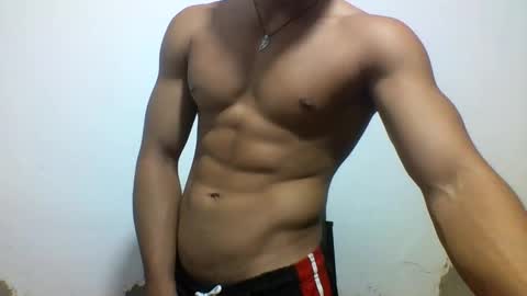 Snapshot of tyler_gold823 chatting on February 23, 1:10 pm Tyler online show from February 23, 1:10 pm