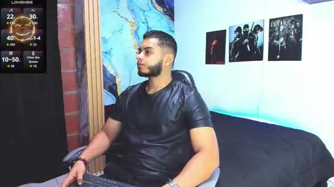 Snapshot of tyler_price01 chatting on September 13, 10:48 am Tyler online show from September 13, 10:48 am