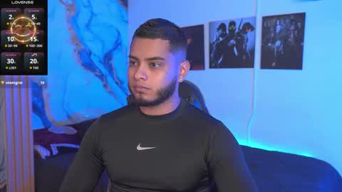 Snapshot of tyler_price01 chatting on September 19, 7:47 pm Tyler online show from September 19, 7:47 pm