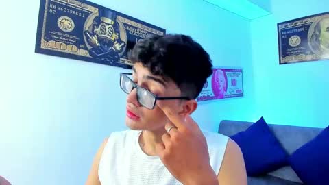   online show from January 19, 3:08 am