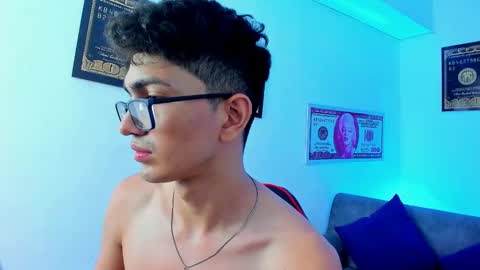   online show from January 21, 9:35 am