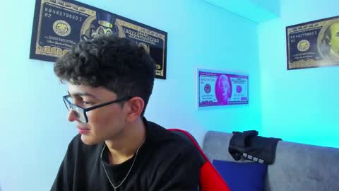   online show from January 29, 6:54 am