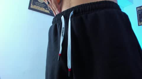   online show from February 1, 6:21 am