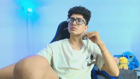   online show from October 9, 6:22 am