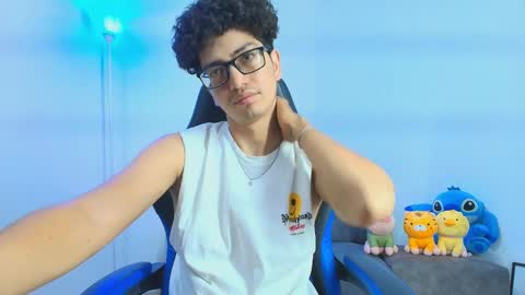   online show from November 7, 3:39 am