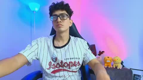   online show from December 14, 3:45 am