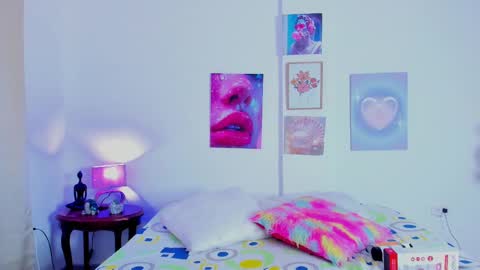 tyra   online show from October 9, 7:23 pm