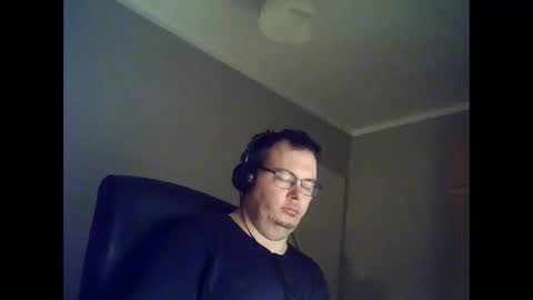 tyradi1991 online show from February 2, 7:14 pm