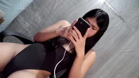 tyradine3 online show from September 12, 6:52 pm