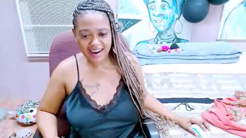 tyrahotxxx online show from April 23, 2:57 am