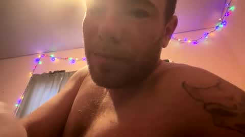 Snapshot of tyrusty43 chatting on November 10, 2:27 pm tyrusty43 online show from November 10, 2:27 pm