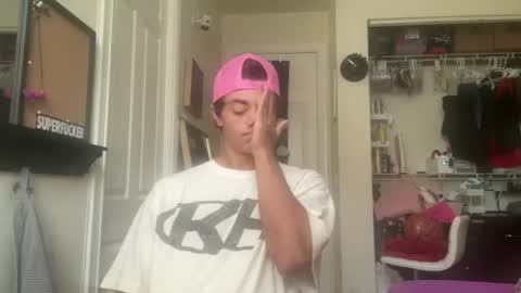 tyy0ung online show from June 24, 1:54 pm