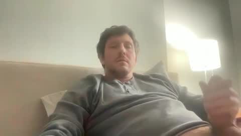 Snapshot of u28005 chatting on December 31, 8:34 pm u28005 online show from December 31, 8:34 pm