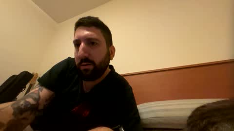 Snapshot of u5747892065 chatting on October 22, 10:53 pm Gary online show from October 22, 10:53 pm