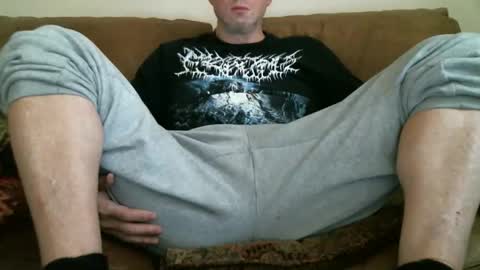 Snapshot of u_suck_i_lick_for_69_cumsohard chatting on November 14, 3:00 pm Mister F online show from November 14, 3:00 pm