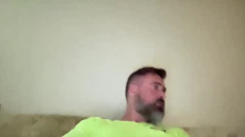 Snapshot of uhhuhok7 chatting on September 18, 8:33 pm uhhuhok7 online show from September 18, 8:33 pm