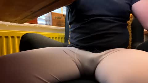 ukclive online show from March 6, 8:08 am