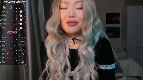 Snapshot of uko_sa chatting on December 21, 1:42 pm uko sa online show from December 21, 1:42 pm