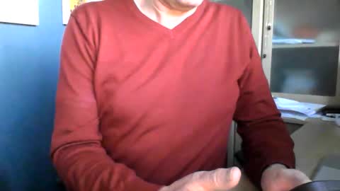 mark online show from December 16, 3:06 pm