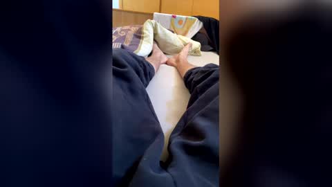 ullipulli online show from June 7, 11:47 am