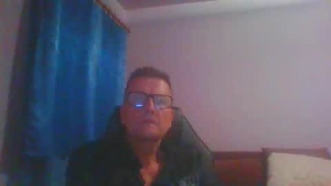 Snapshot of ulmeni4 chatting on October 30, 3:46 pm ulmeni4 online show from October 30, 3:46 pm