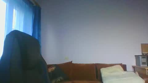 Snapshot of ulmeni4 chatting on November 15, 2:35 pm ulmeni4 online show from November 15, 2:35 pm