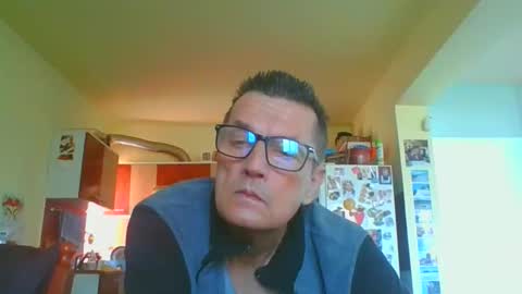 ulmeni4 online show from March 24, 7:13 am