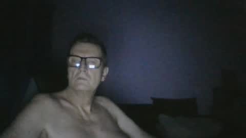 Snapshot of ulmeni7 chatting on July 19, 11:19 pm ulmeni7 online show from July 19, 11:19 pm
