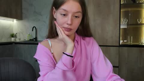 Snapshot of ultima_ma18 chatting on September 22, 7:43 am Melena online show from September 22, 7:43 am