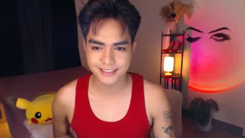 Snapshot of ultimatesexytrans chatting on March 12, 7:17 pm Alex online show from March 12, 7:17 pm