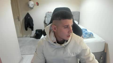 hi im mike tyson -  online show from October 25, 8:58 pm