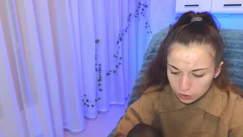 Snapshot of ulyanix chatting on October 19, 4:02 am Ulyana online show from October 19, 4:02 am