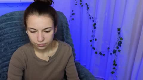 Ulyana online show from November 19, 5:18 am