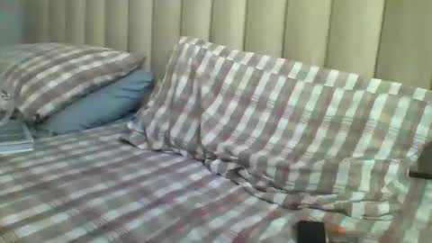 Snapshot of umair121e chatting on April 12, 10:31 am Ahan online show from April 12, 10:31 am